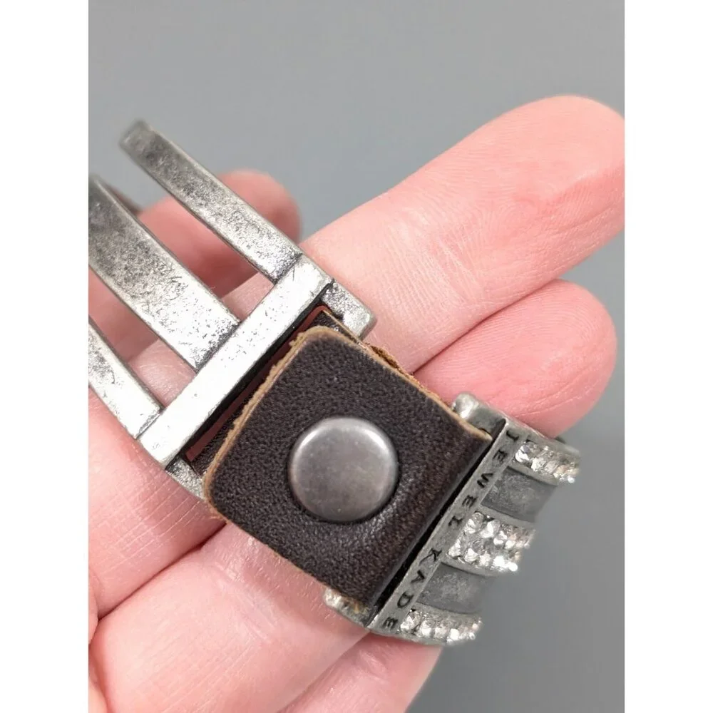 Jewel Kade JK‎ Enchanted Crystal Pave Leather Snap Cuff Bracelet Silver Tone 7